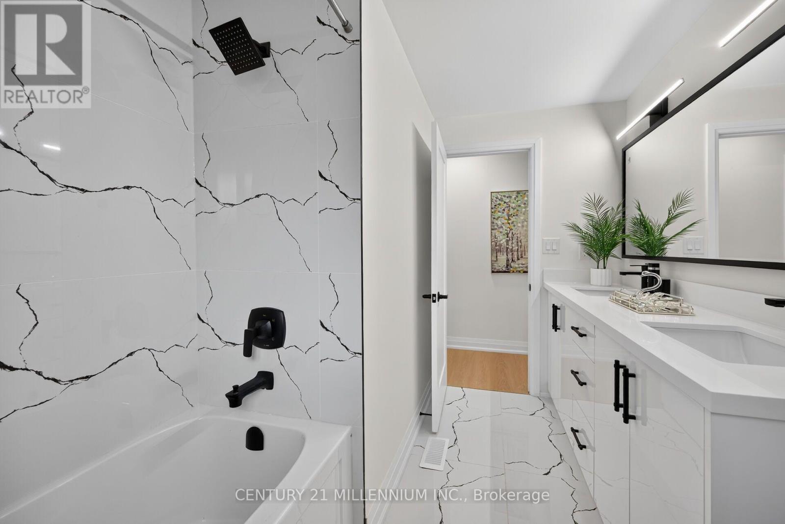 Upper - 40 Purdy Crescent, Hamilton, Ontario  L9A 3B3 - Photo 33 - X13768952