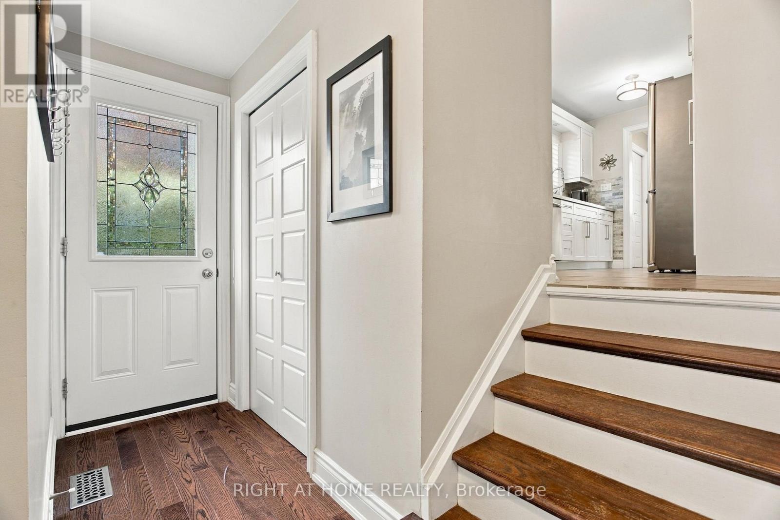 20 Mono Court, Brampton, Ontario  L6W 2G8 - Photo 30 - W13851788