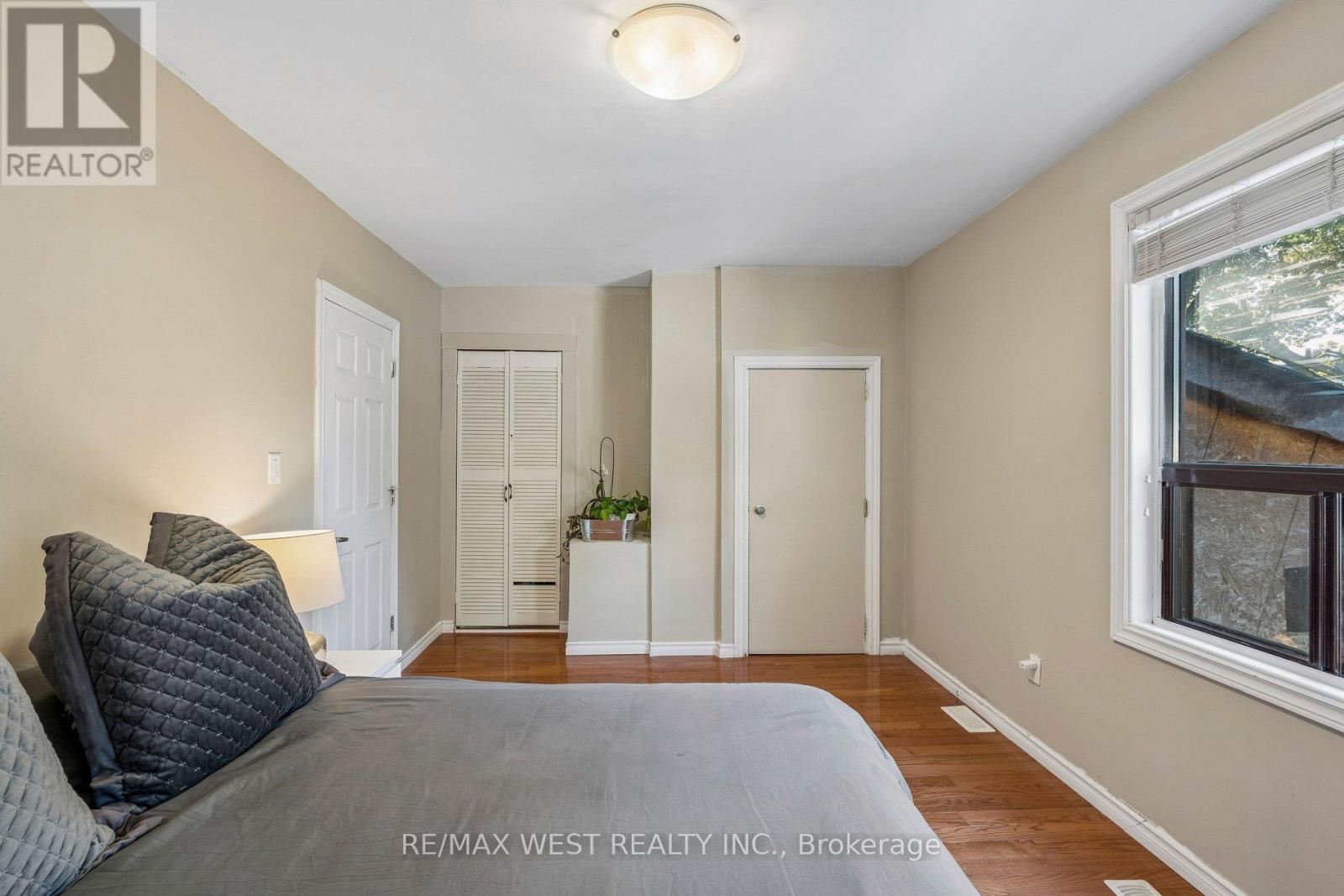 24 Victoria Street, Toronto, Ontario  M8V 1M6 - Photo 12 - W13851802
