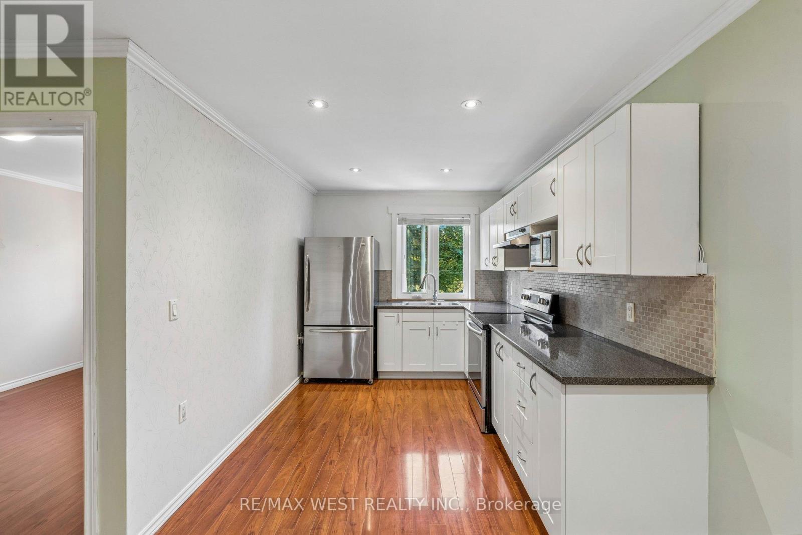 24 Victoria Street, Toronto, Ontario  M8V 1M6 - Photo 22 - W13851802