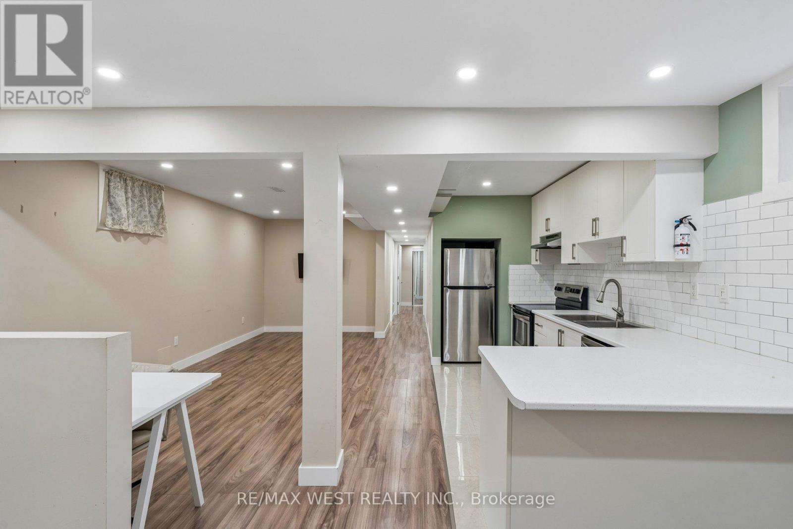 24 Victoria Street, Toronto, Ontario  M8V 1M6 - Photo 28 - W13851802