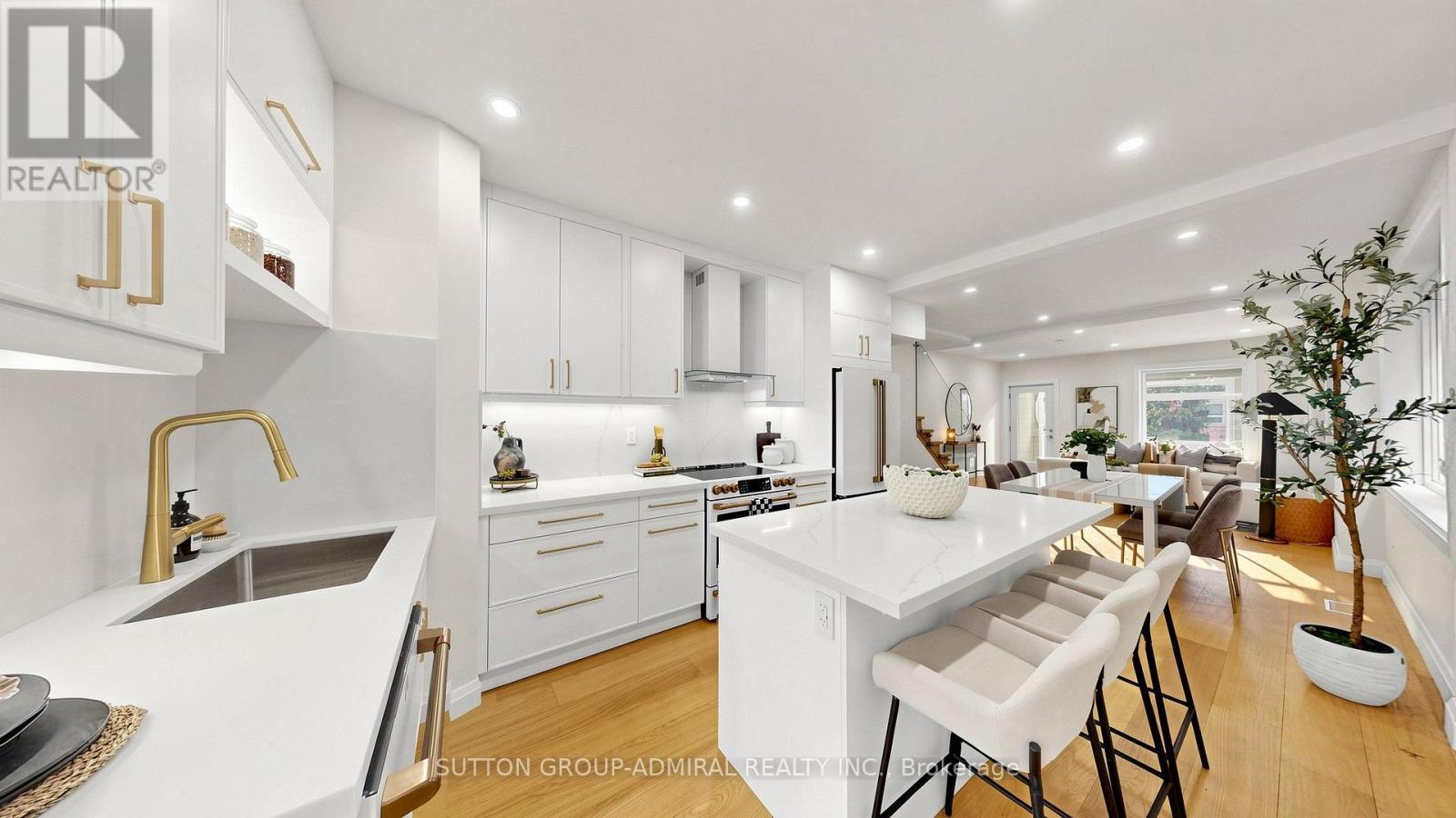 109 Fermanagh Avenue, Toronto (Roncesvalles), Ontario  M6R 1M1 - Photo 12 - W13851806