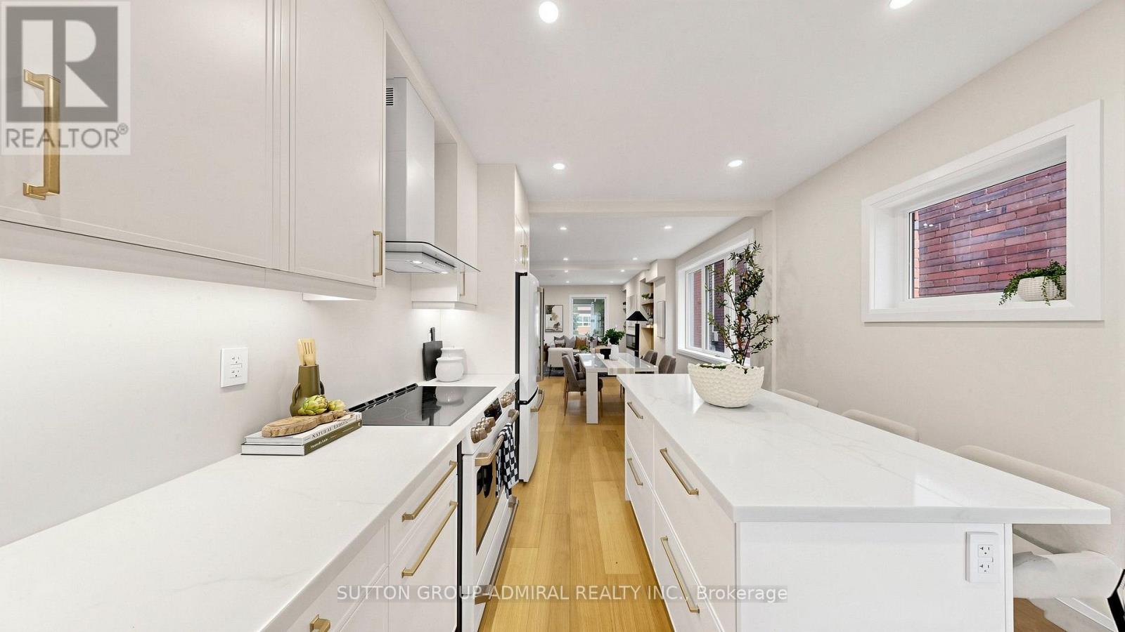 109 Fermanagh Avenue, Toronto (Roncesvalles), Ontario  M6R 1M1 - Photo 13 - W13851806