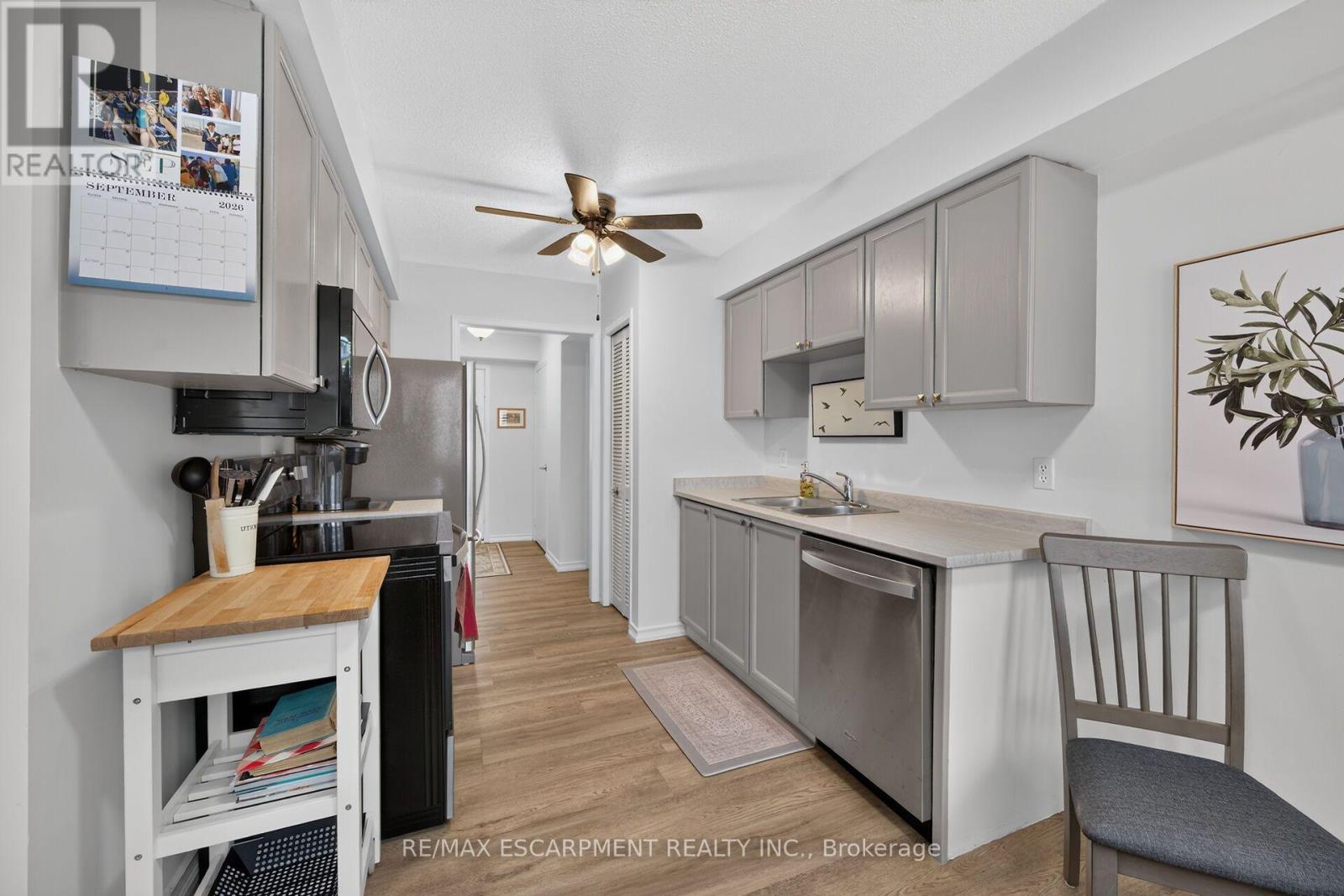 376 Silverbirch Boulevard, Hamilton, Ontario  L0R 1W0 - Photo 12 - X13851674