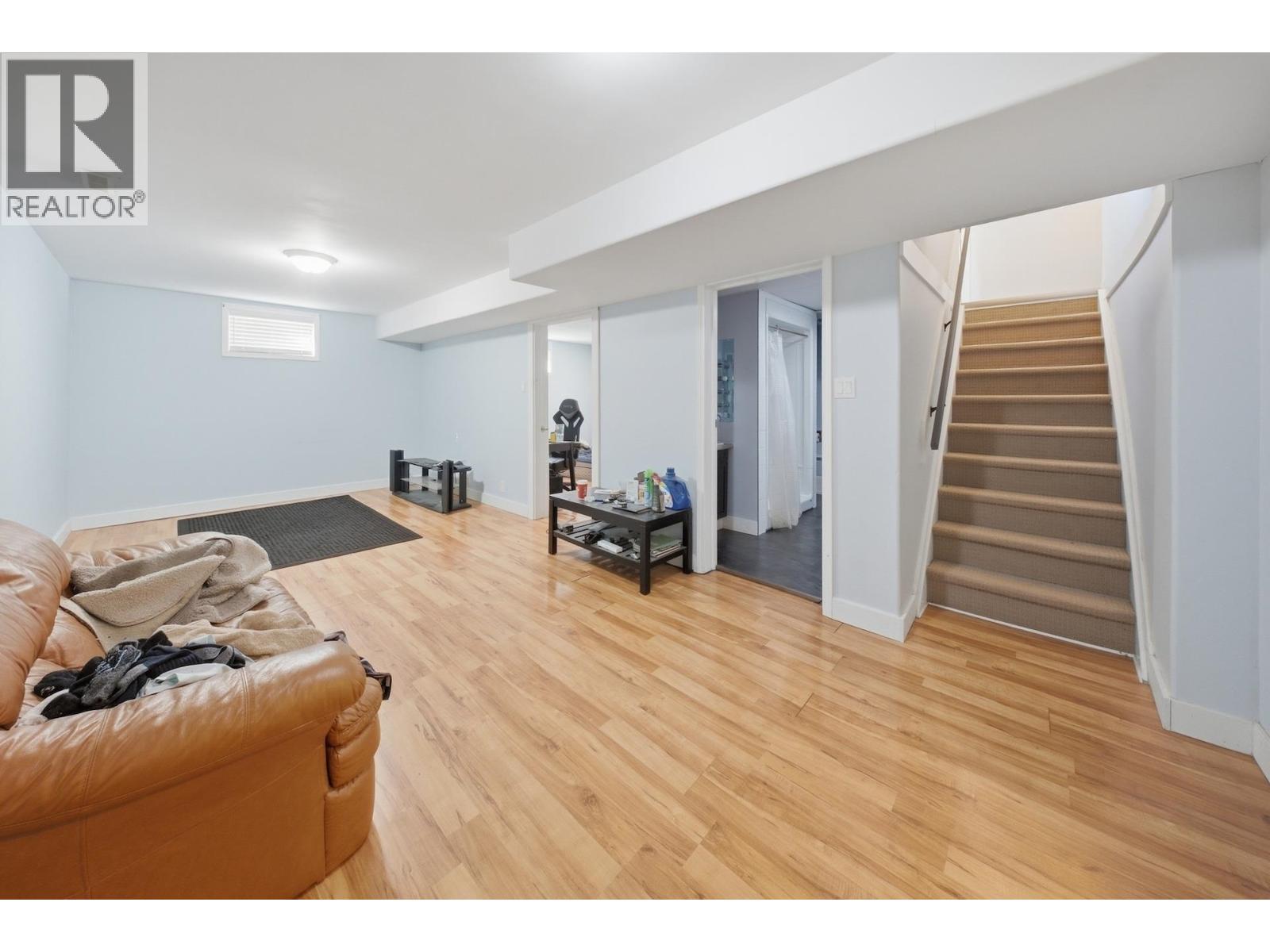 10404 112 AVENUE