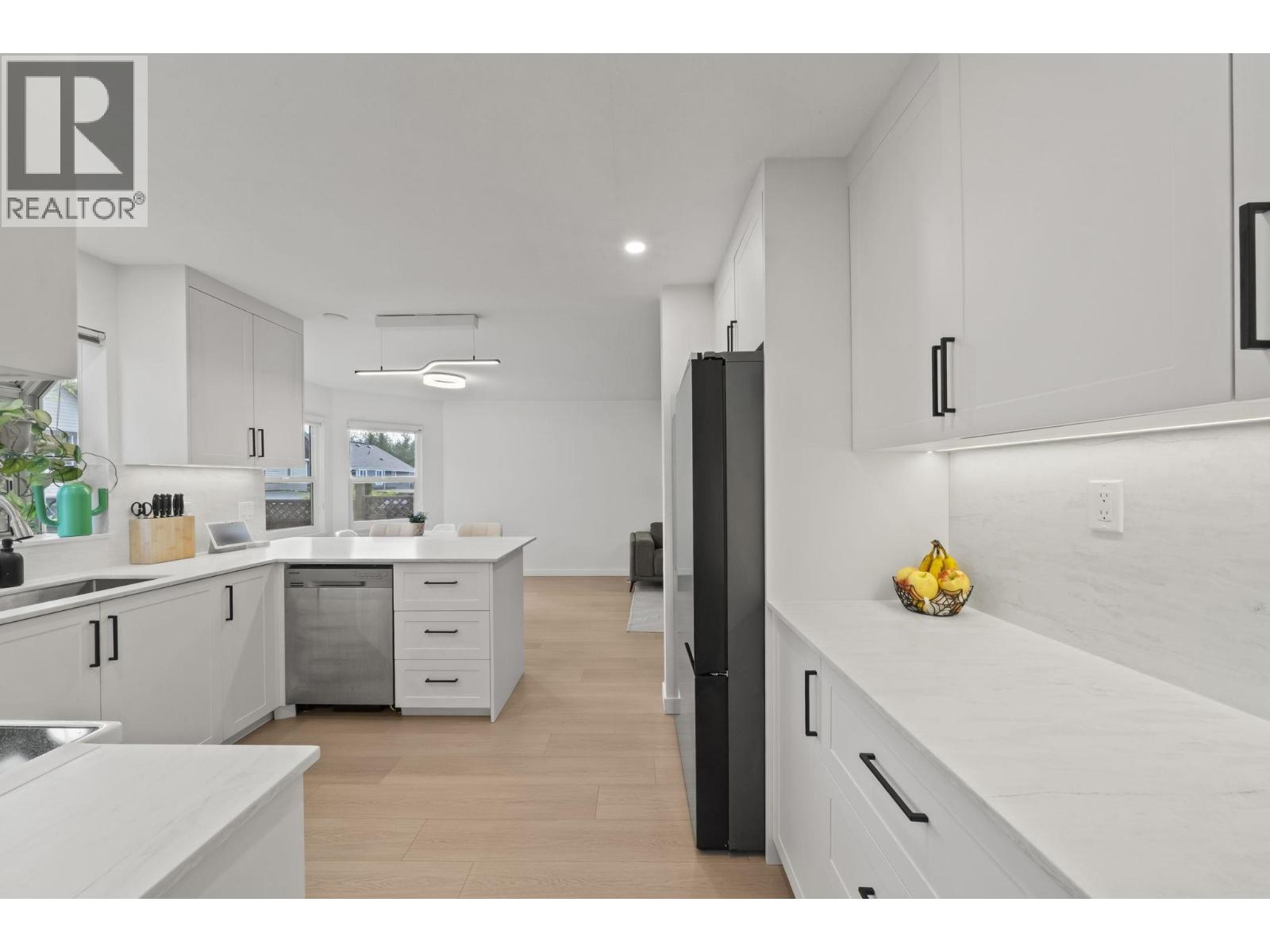 2714 Mara Drive, Coquitlam, British Columbia  V3C 5R9 - Photo 13 - R3170993