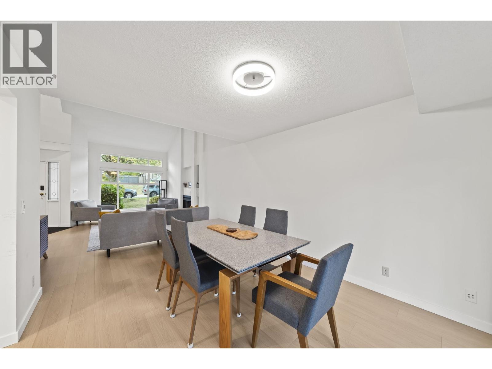 2714 Mara Drive, Coquitlam, British Columbia  V3C 5R9 - Photo 8 - R3170993