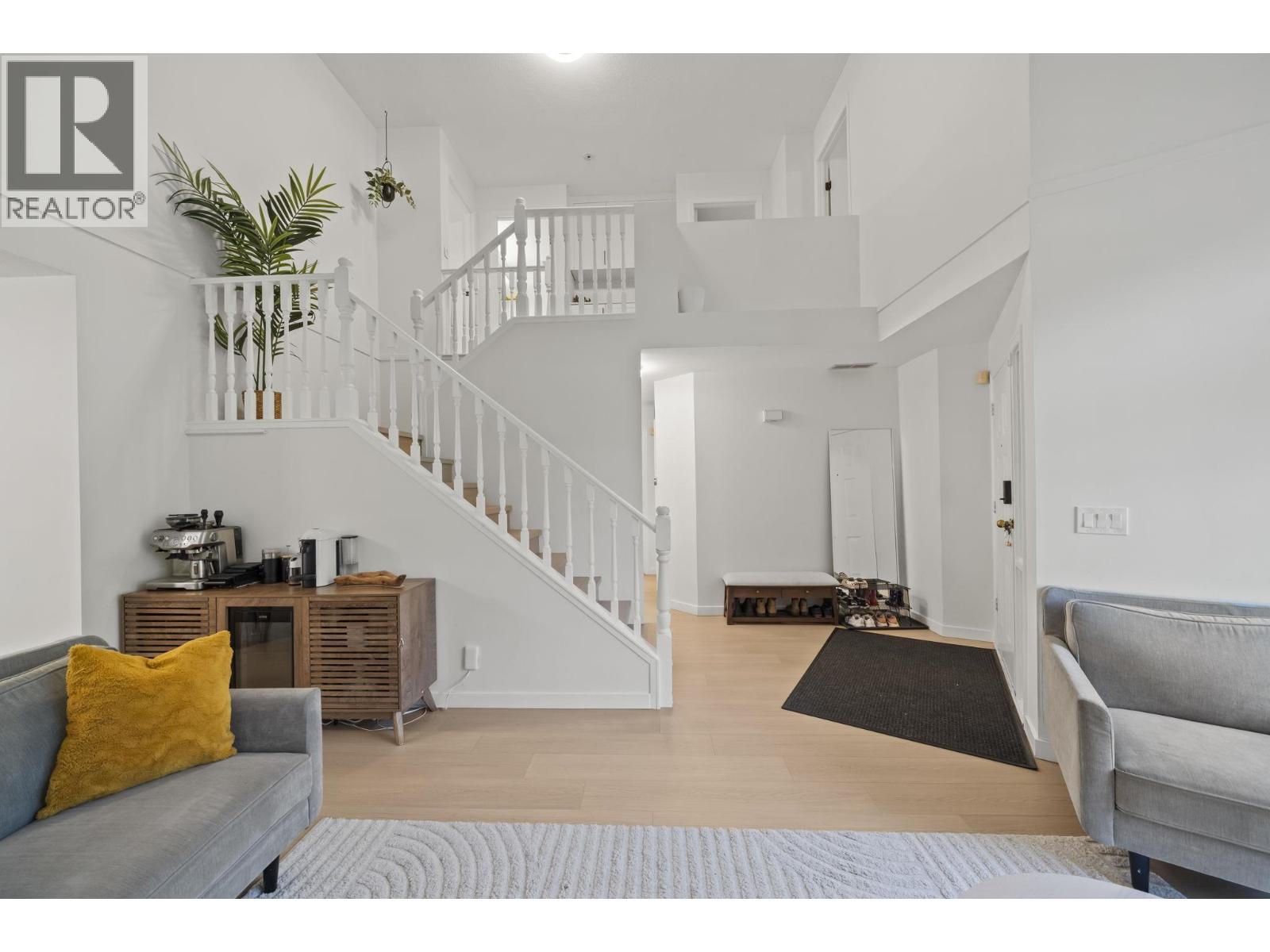 2714 Mara Drive, Coquitlam, British Columbia  V3C 5R9 - Photo 7 - R3170993