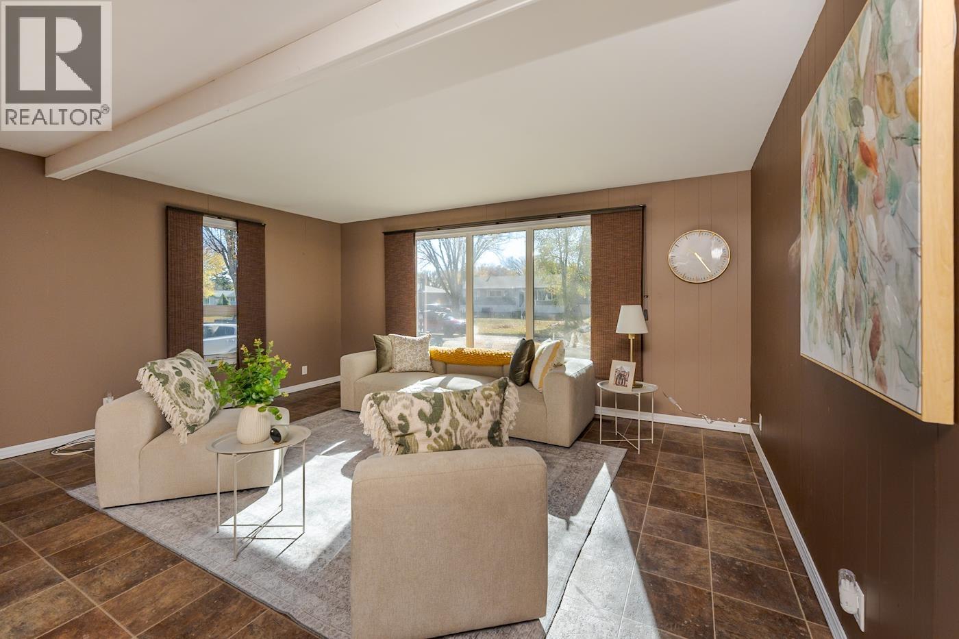 168 Aitken Crescent, Prince George, British Columbia V2L 4N1 - Photo 3 - R3171483