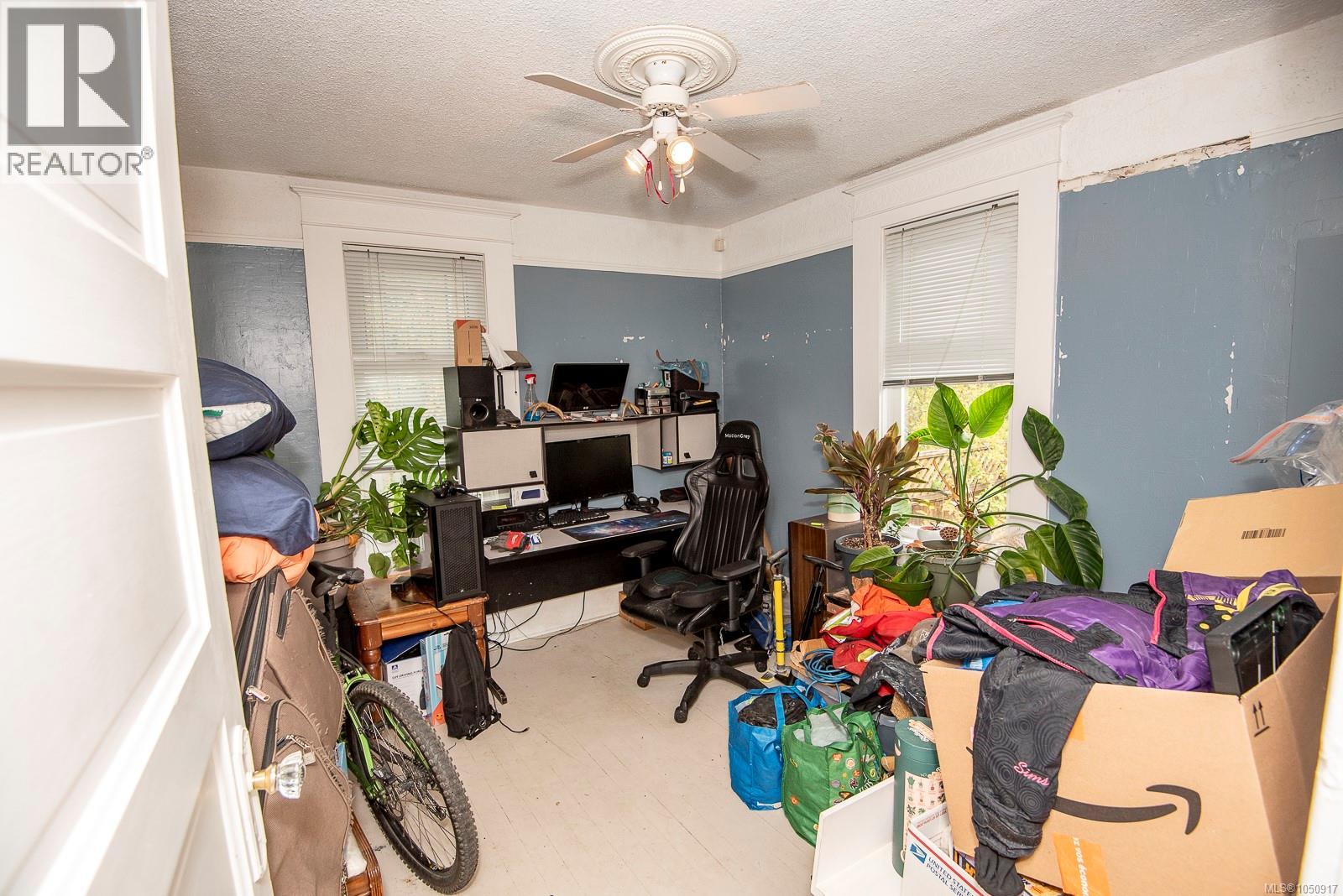 3814 Rowland Ave