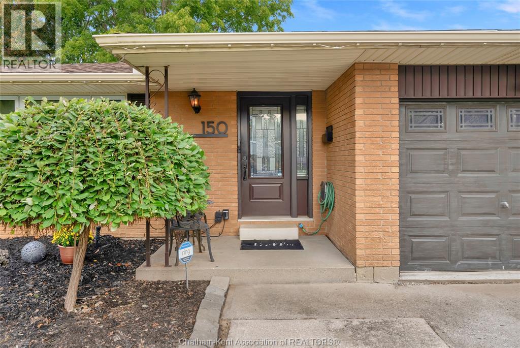 150 Lark Street, Chatham, Ontario  N7L 3Z7 - Photo 5 - 26021104