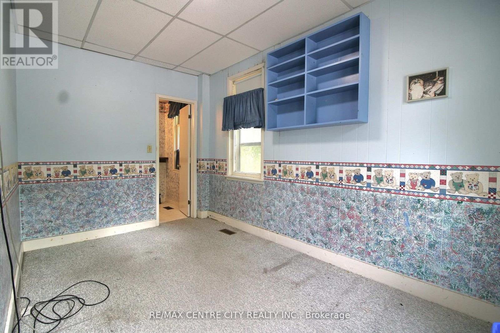12 Chester Street, St. Thomas, Ontario  N5R 1T8 - Photo 9 - X13851930