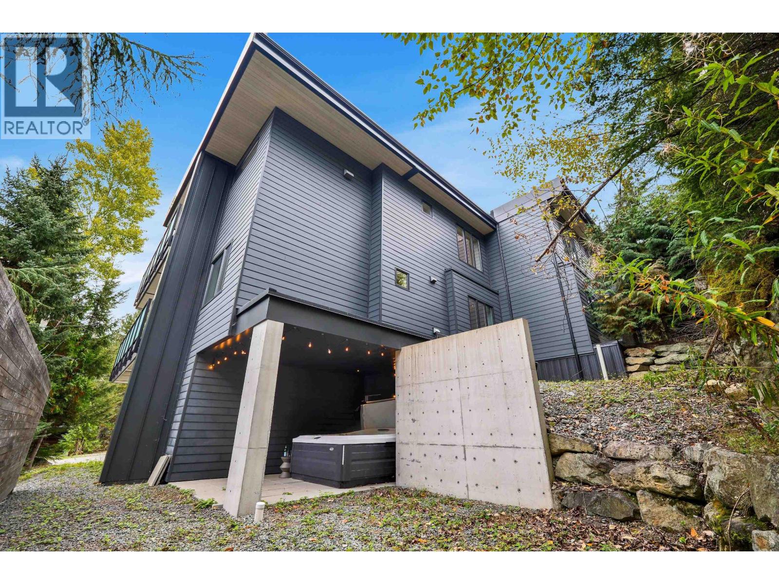 2242 Aspen Drive, Whistler, British Columbia  V8E 0A6 - Photo 31 - R3171019