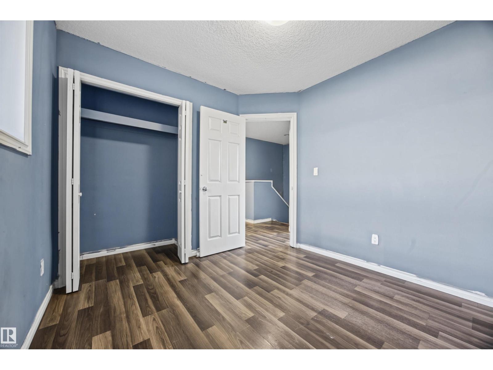 9626 106 AV NW