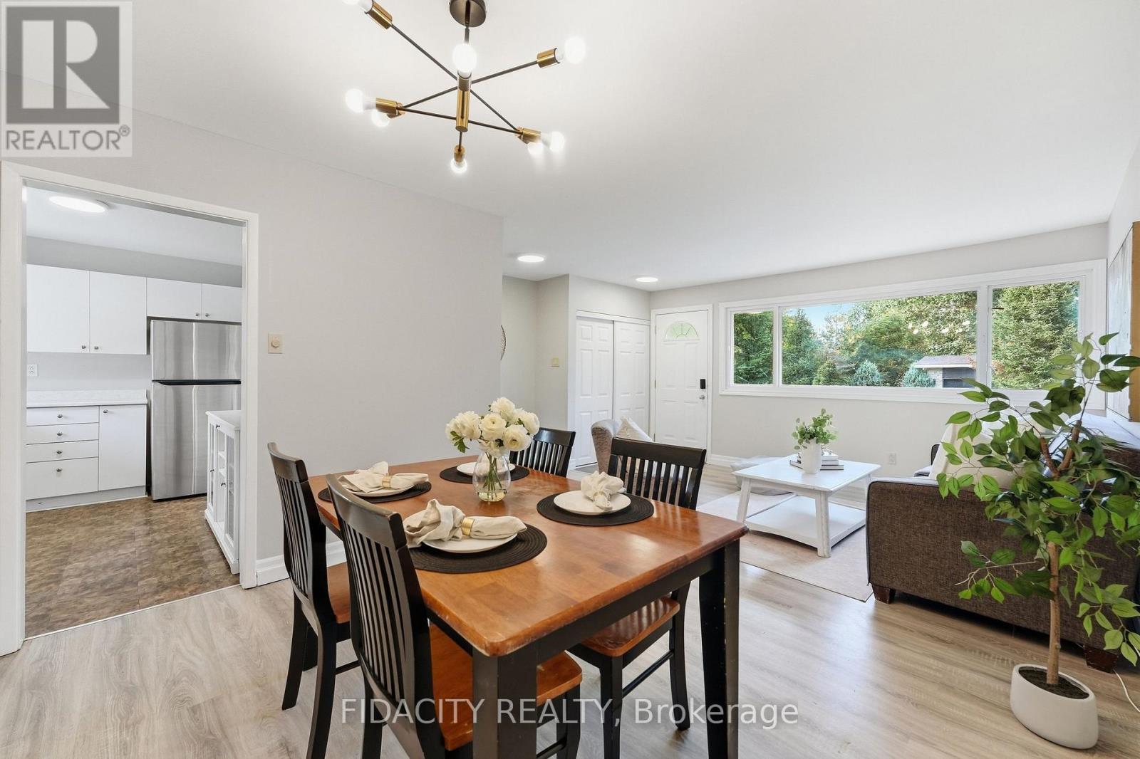 34 Stinson Avenue, Ottawa, Ontario  K2H 6N3 - Photo 10 - X13851856