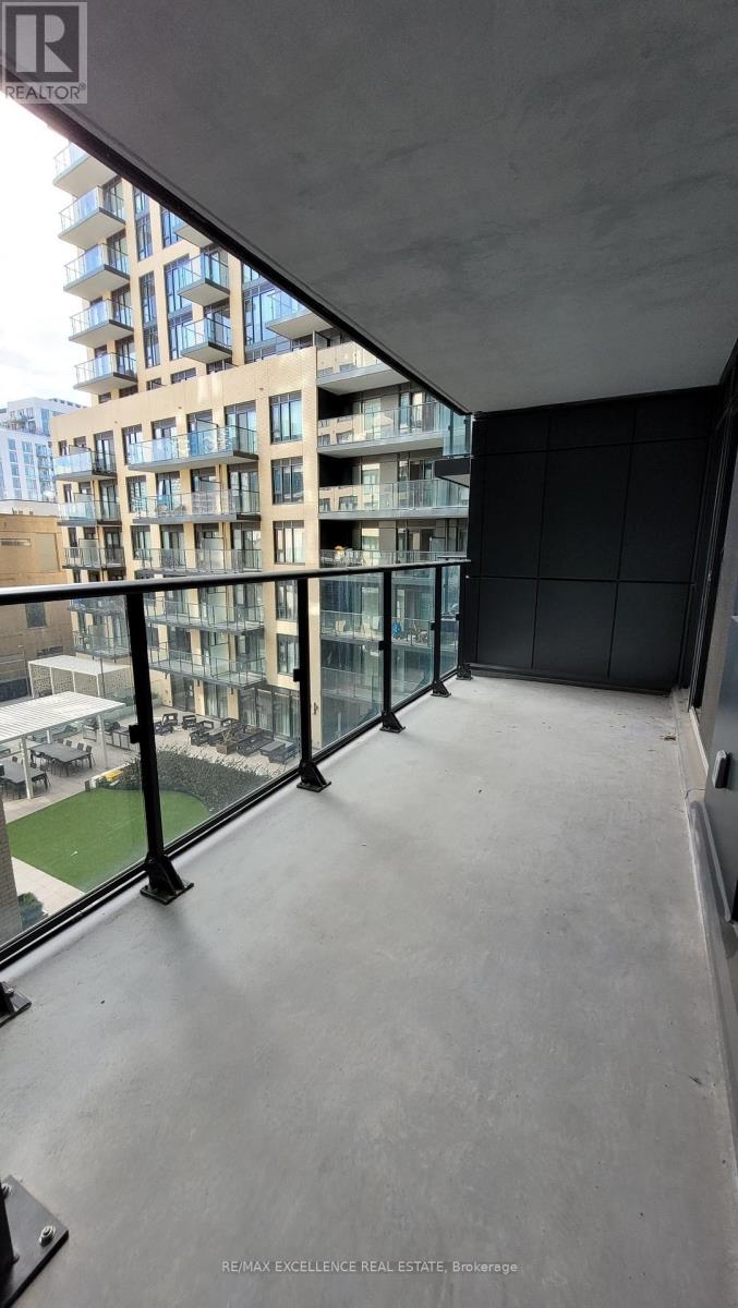 526 - 543 RICHMOND STREET W
