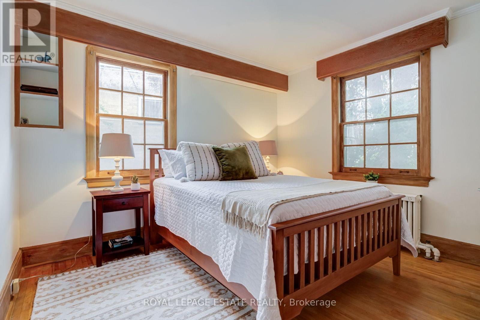 30 Barbara Crescent, Toronto, Ontario  M4C 3B2 - Photo 19 - E13851872