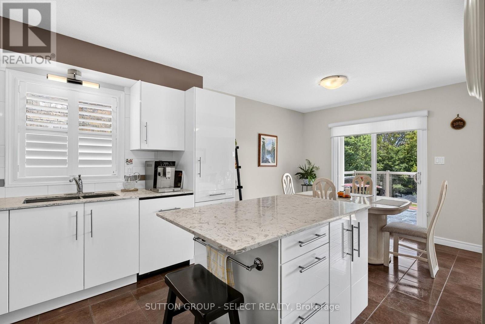 1653 Cedarcreek Crescent, London North, Ontario  N5X 0C8 - Photo 13 - X13846848