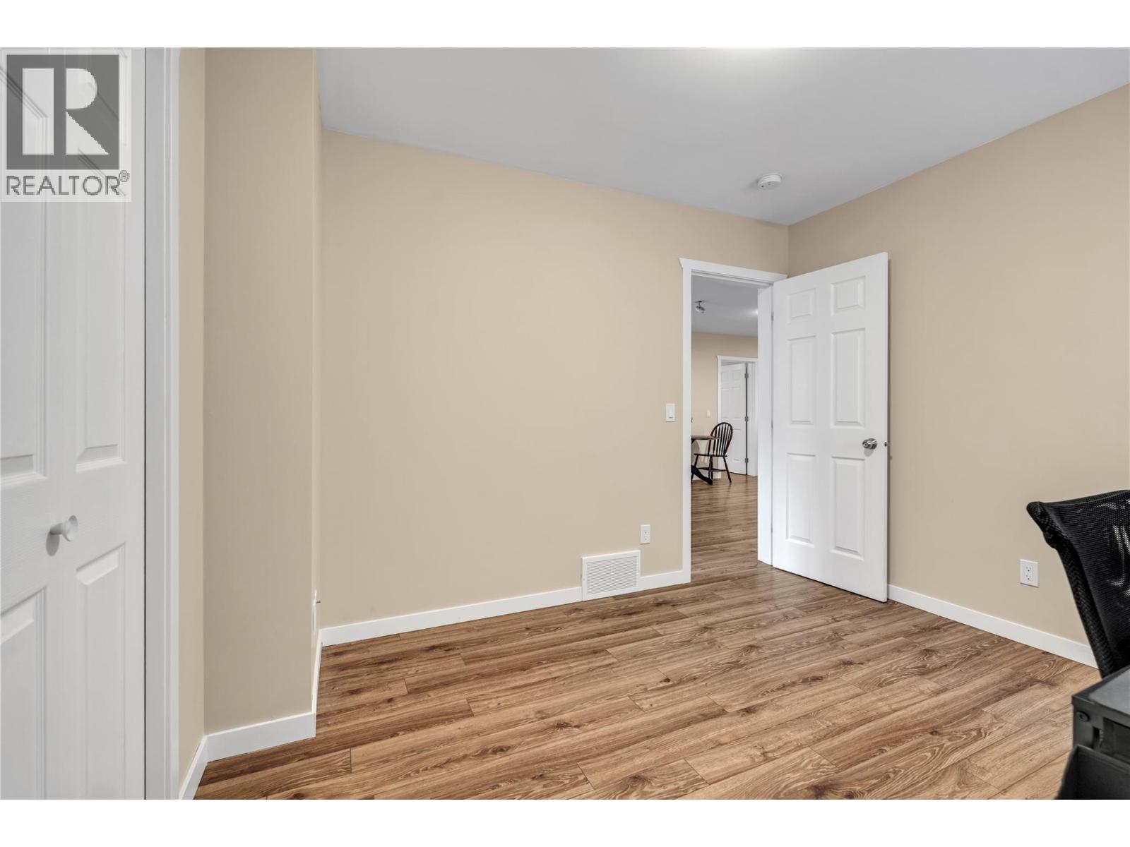 507 Duncan Avenue W, Penticton, British Columbia  V2A 2V8 - Photo 23 - 10402094