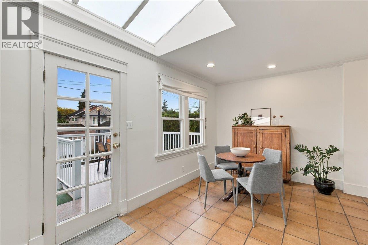 706 W 24TH AVENUE