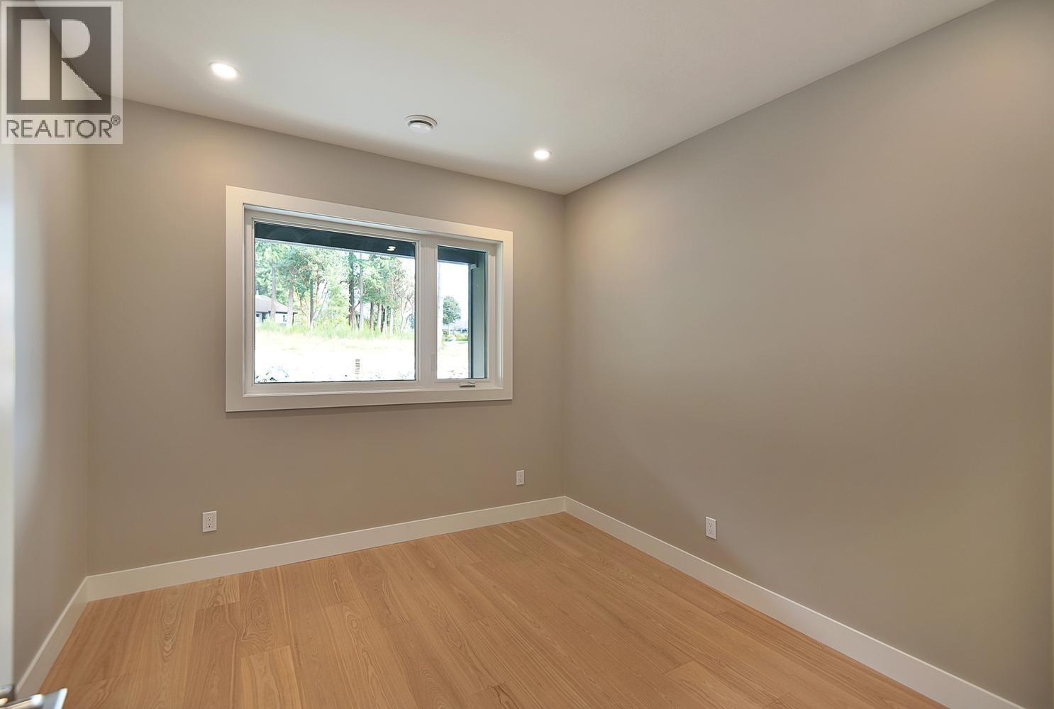 5112 CHAPMAN ROAD
