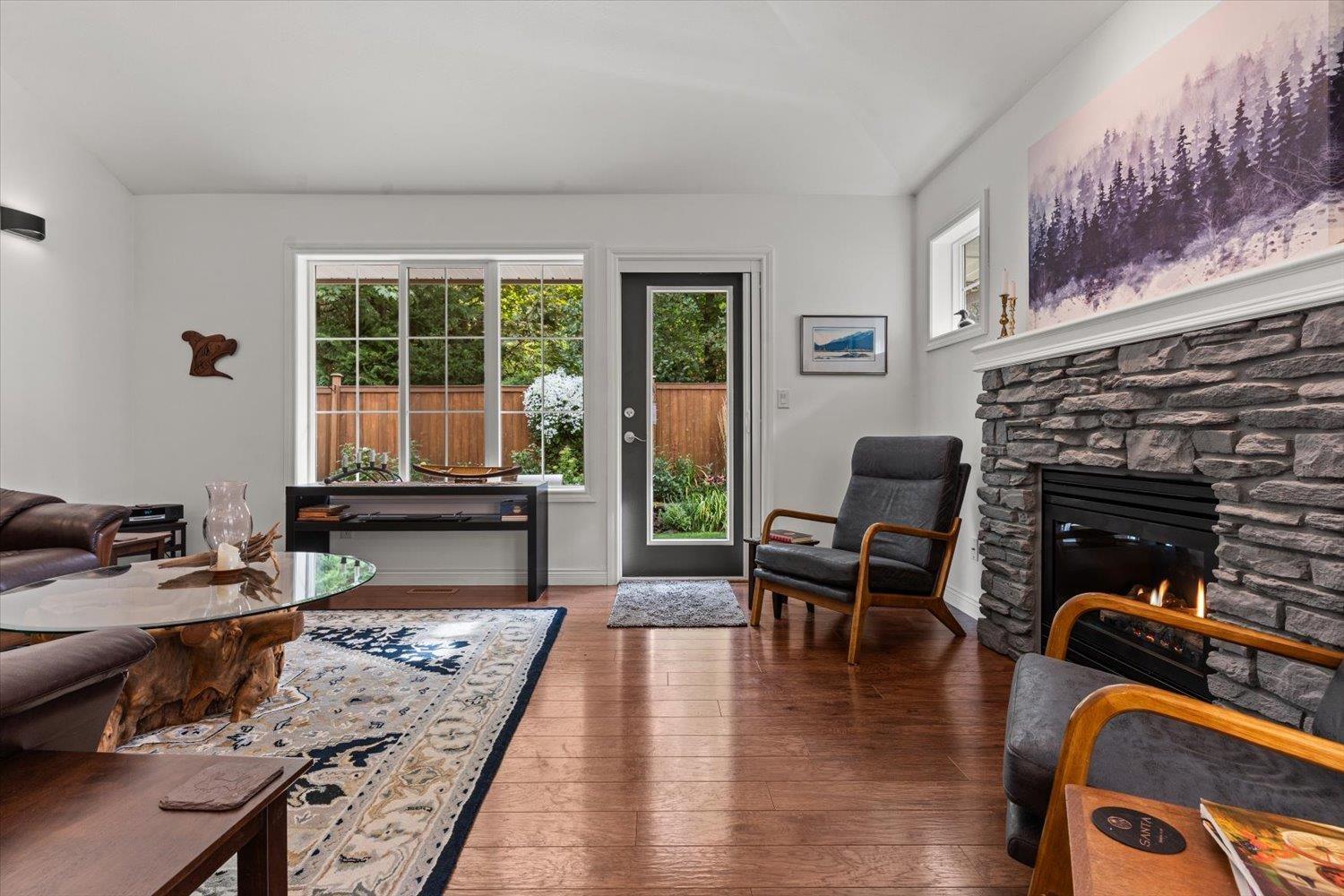 24 1175 7TH AVENUE|Hope