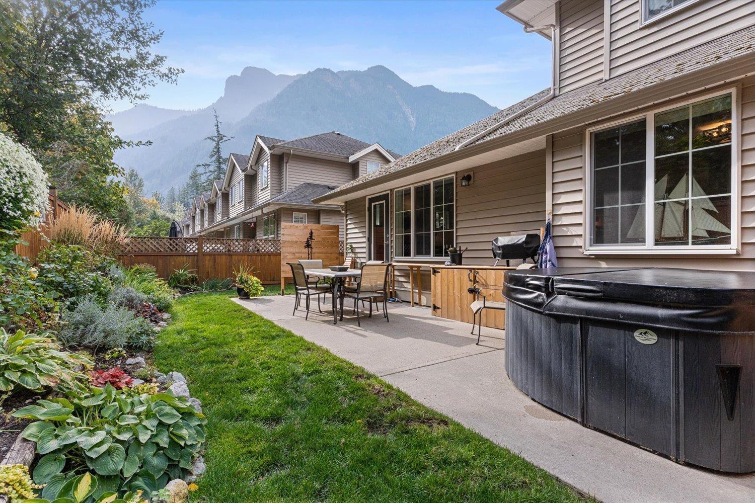 24 1175 7TH AVENUE|Hope