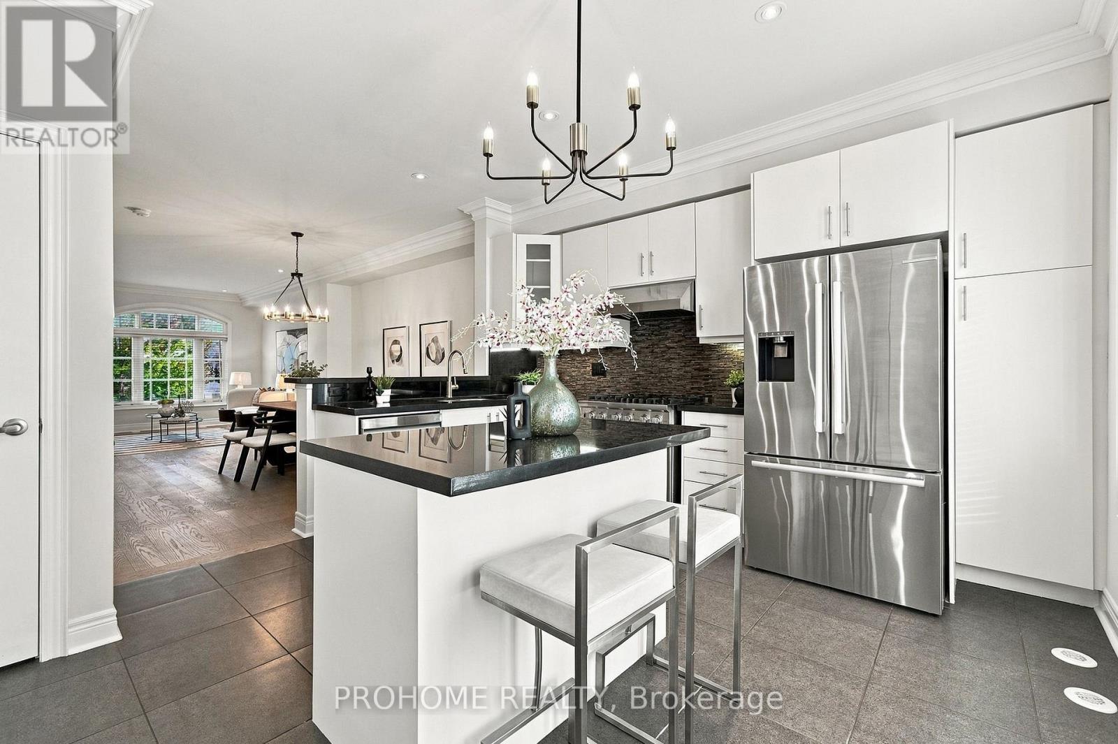 1831 Pagehurst Avenue, Mississauga, Ontario  L4X 1Y4 - Photo 17 - W13851914