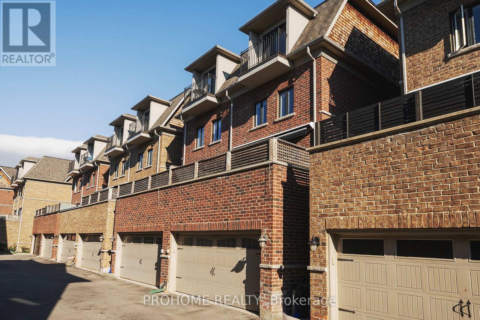 1831 Pagehurst Avenue, Mississauga, Ontario  L4X 1Y4 - Photo 43 - W13851914