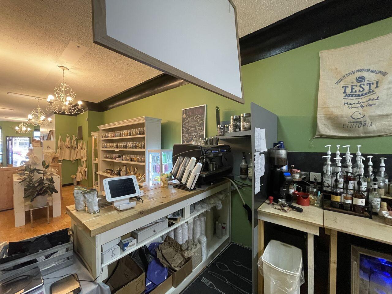 4968 50 Street, Camrose, Alberta  T4V 1R2 - Photo 16 - 45685255