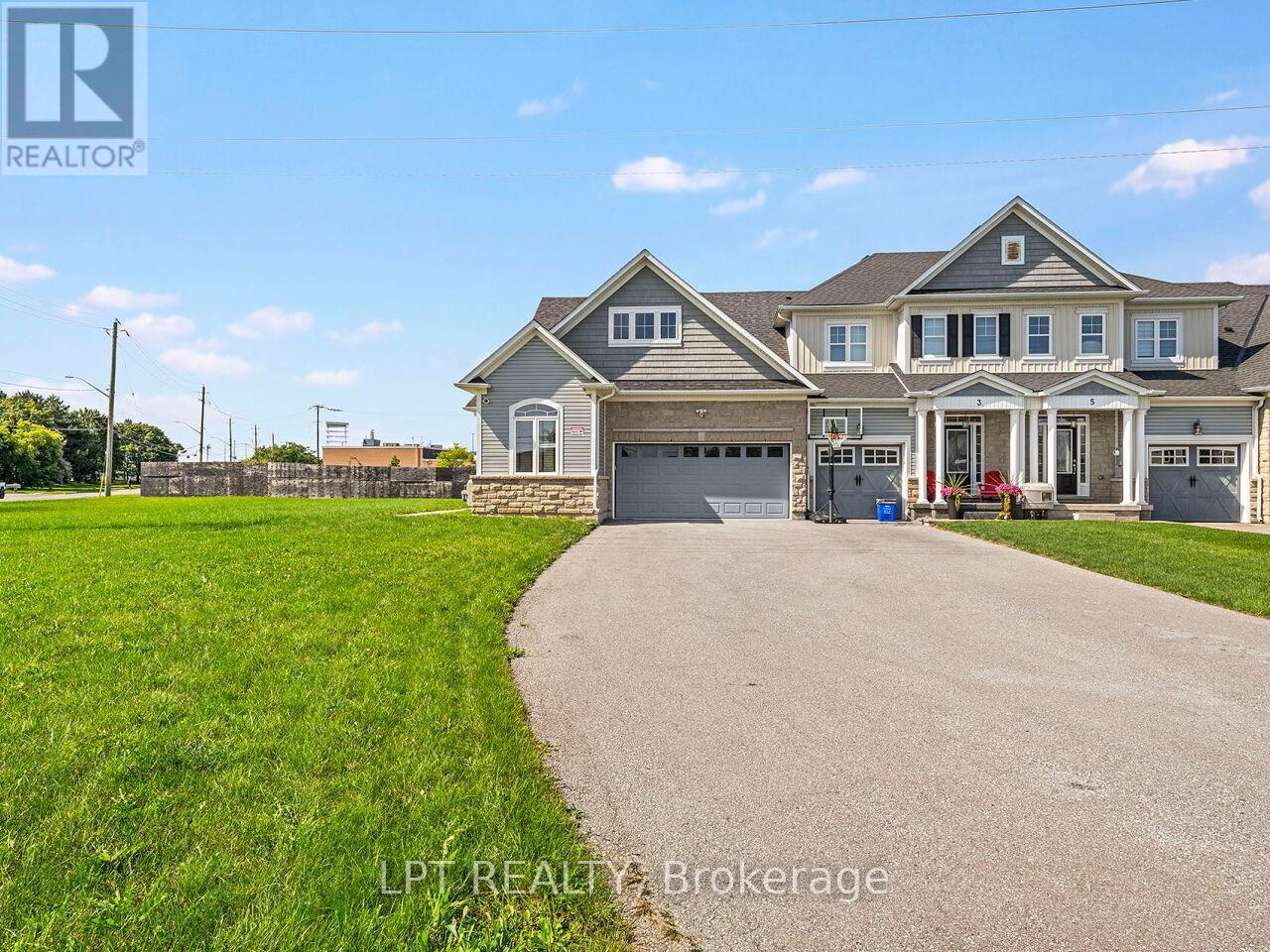 1 Dorchester Boulevard S, St. Catharines, Ontario  L2M 0B8 - Photo 1 - X13851874