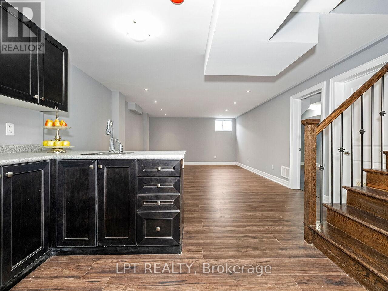 1 Dorchester Boulevard S, St. Catharines, Ontario  L2M 0B8 - Photo 36 - X13851874