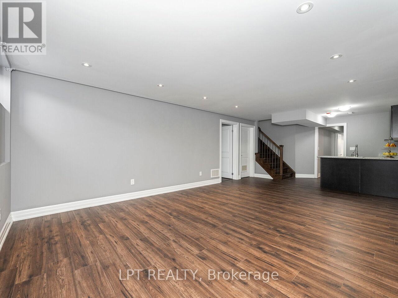 1 Dorchester Boulevard S, St. Catharines, Ontario  L2M 0B8 - Photo 38 - X13851874