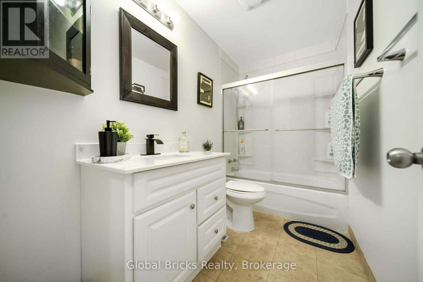 27 - 15 Green Valley Drive, Kitchener, Ontario  N2P 1K7 - Photo 28 - X13851880