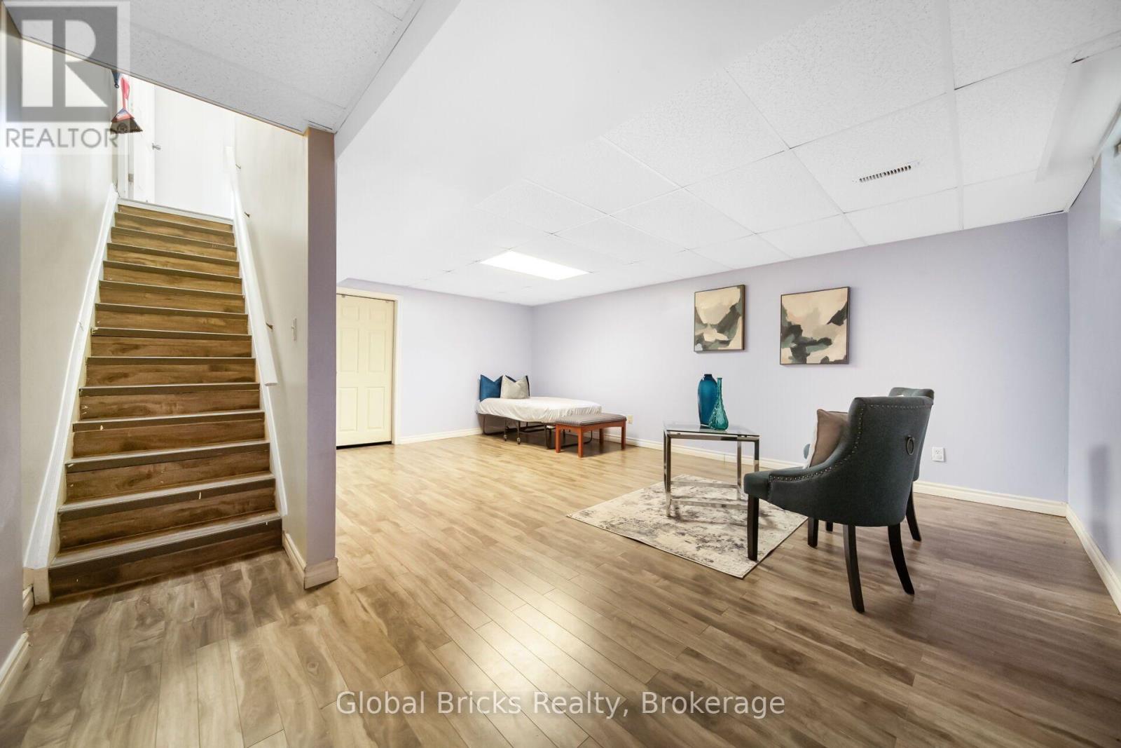 27 - 15 Green Valley Drive, Kitchener, Ontario  N2P 1K7 - Photo 36 - X13851880