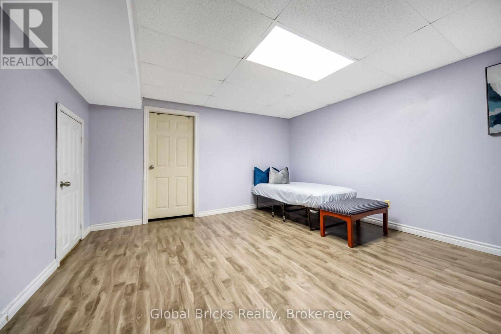27 - 15 Green Valley Drive, Kitchener, Ontario  N2P 1K7 - Photo 38 - X13851880