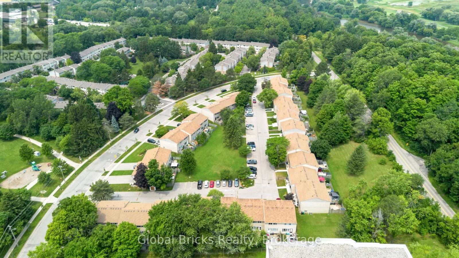 27 - 15 Green Valley Drive, Kitchener, Ontario  N2P 1K7 - Photo 49 - X13851880