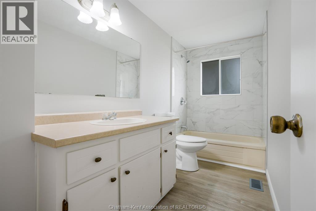 227 Michener Road, Chatham, Ontario  N7L 4W3 - Photo 19 - 26024053