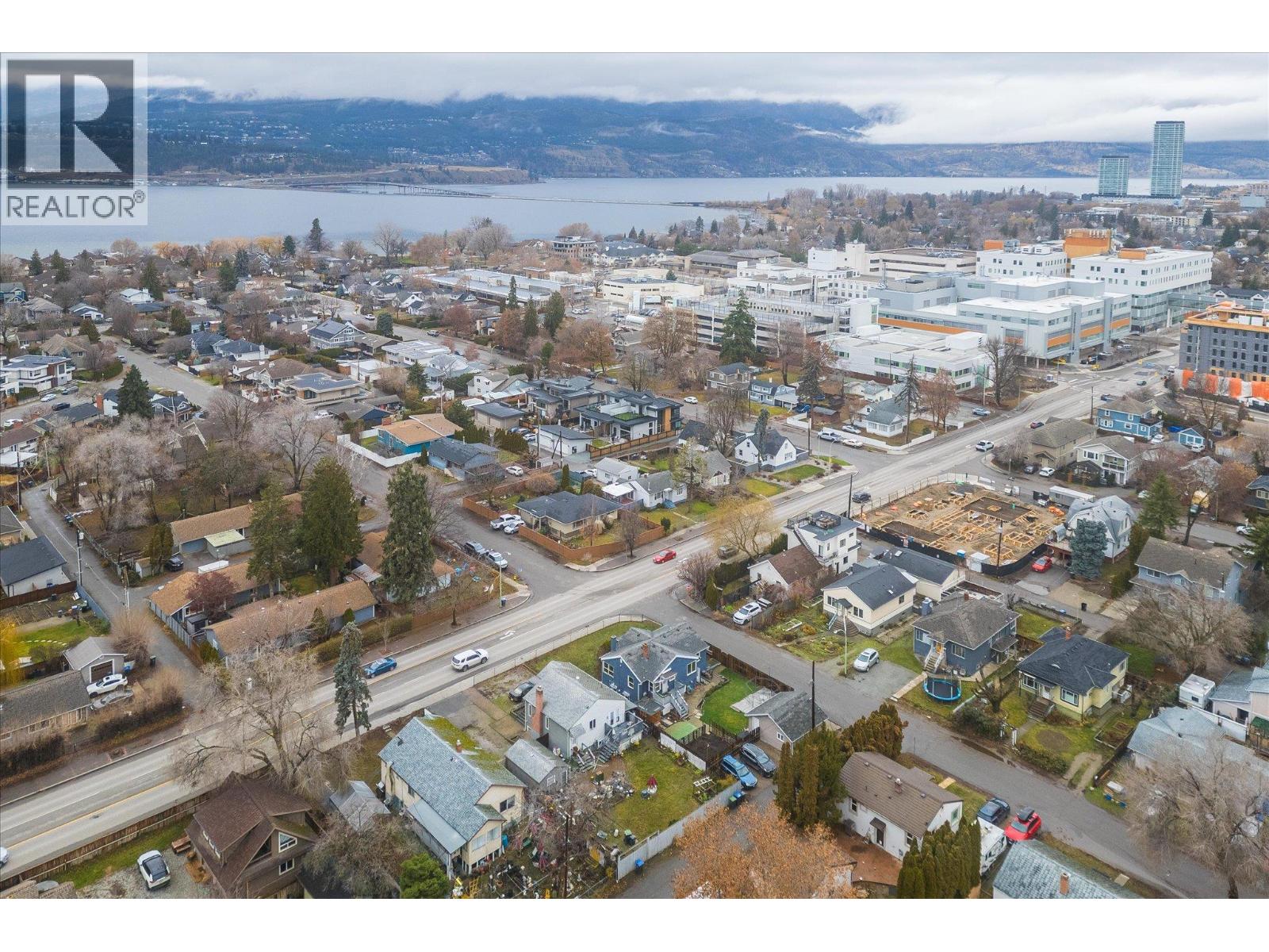 2405 Pandosy Street, Kelowna, British Columbia  V1Y 1T7 - Photo 11 - 10402474