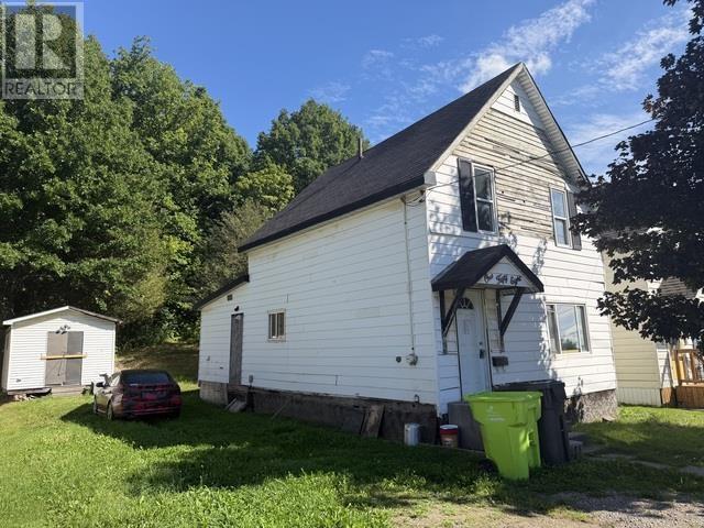 158 Trelawne Ave, Sault Ste. Marie, Ontario P6B 2N2 - Photo 3 - SM262721