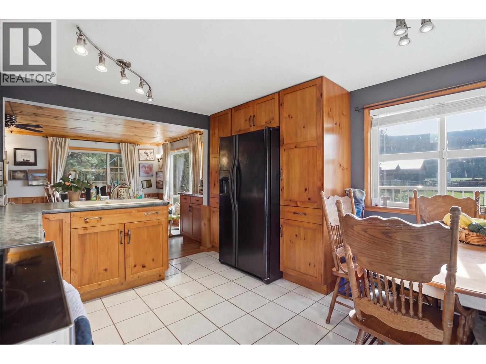2321 Peterson Road