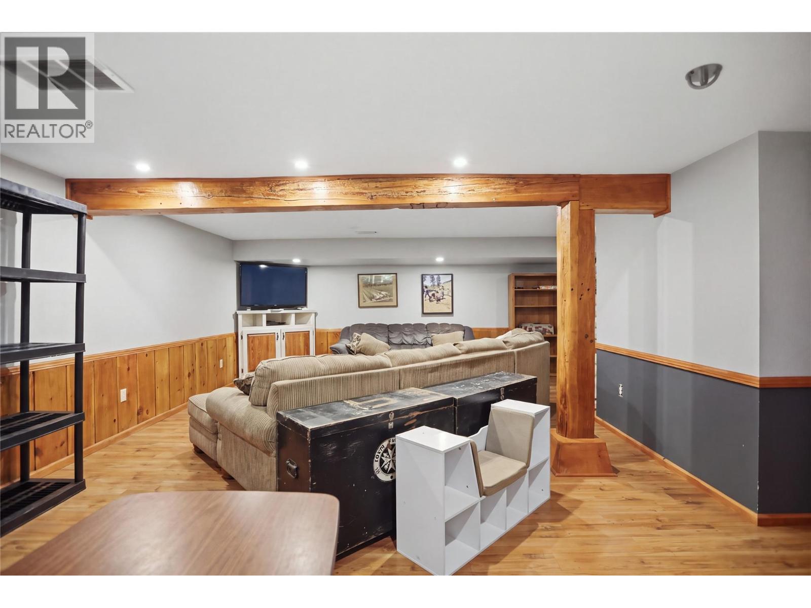 2321 Peterson Road