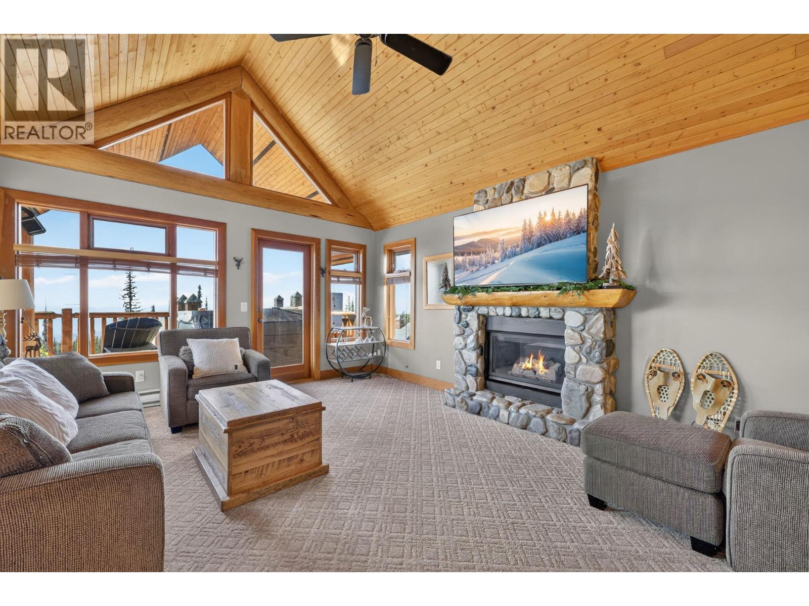200 Moonshine Crescent Unit# 11
