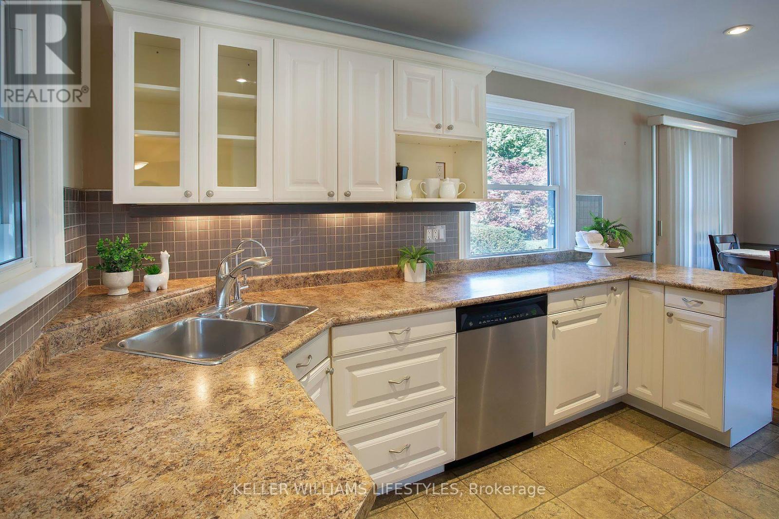 155 Trowbridge Avenue, London South, Ontario  N6J 3M2 - Photo 10 - X13851986