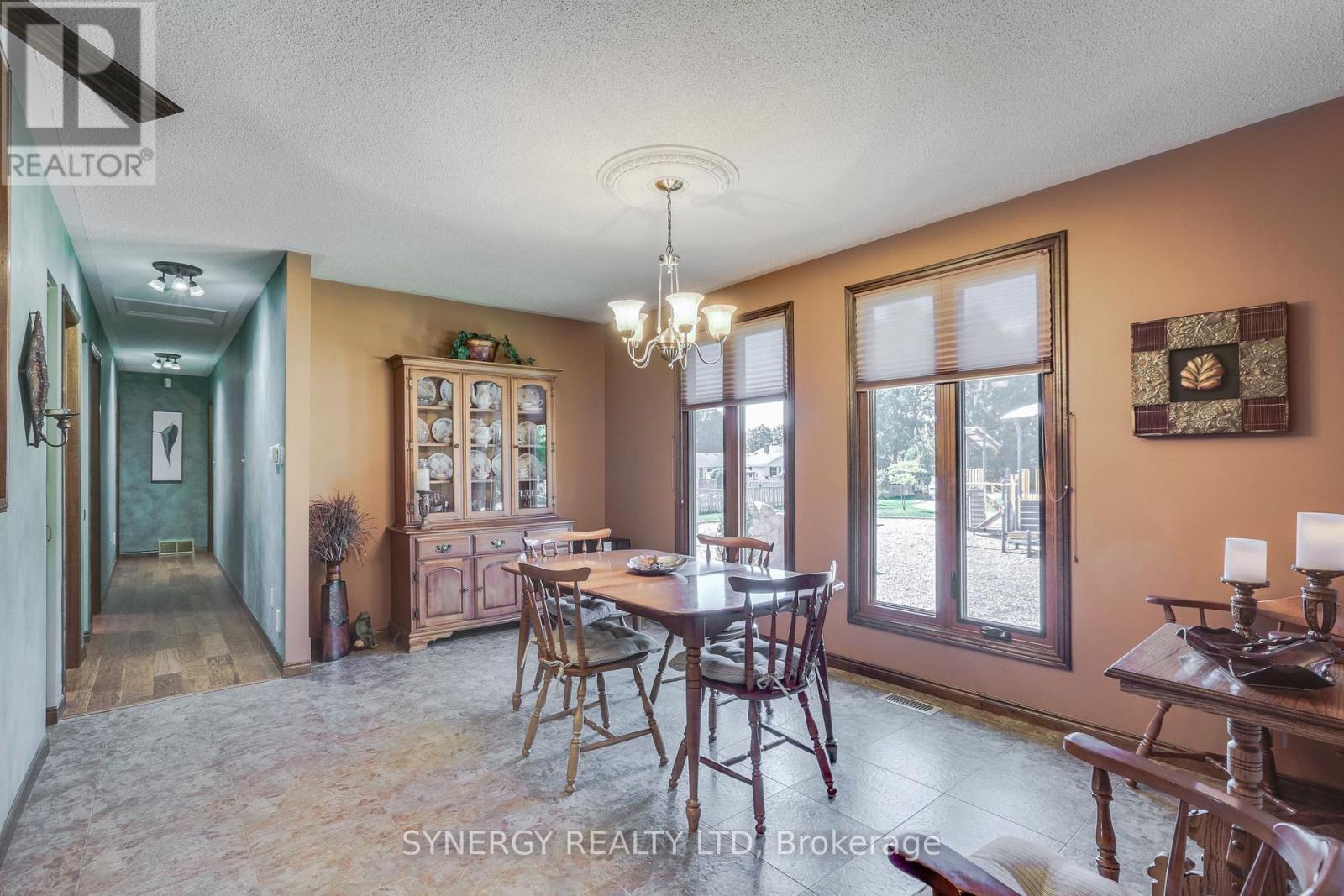 456 Saulsbury Street, Strathroy-Caradoc, Ontario  N7G 2B6 - Photo 20 - X13852012