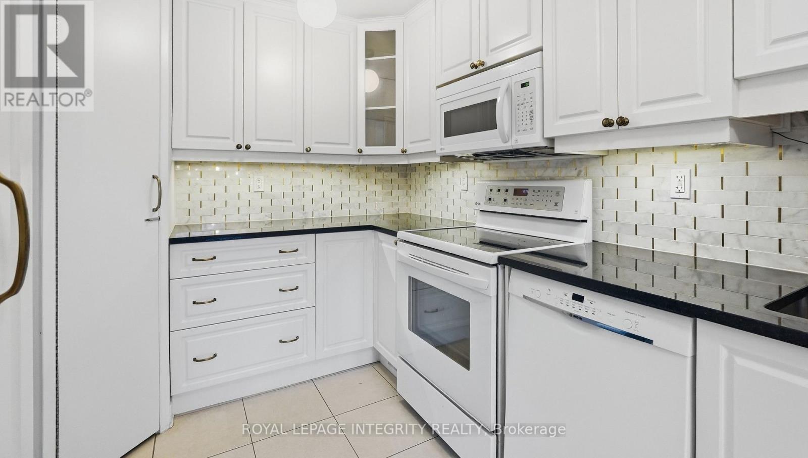 29 - 1080 Ormes Place, Ottawa, Ontario  K1C 5L7 - Photo 13 - X13851956