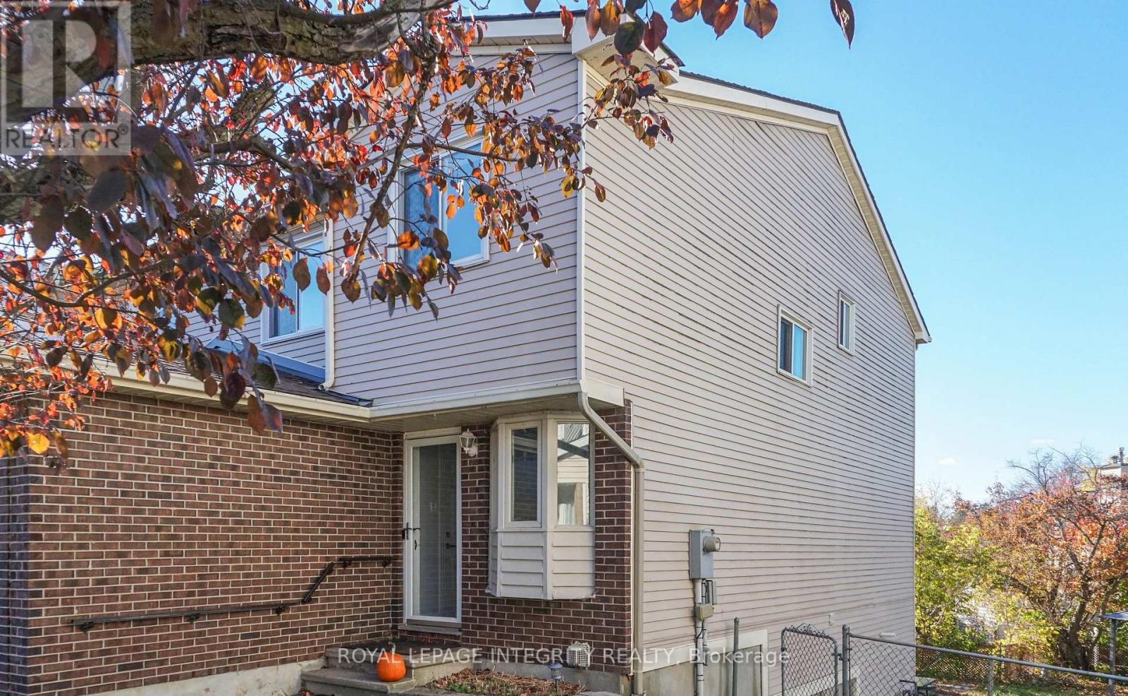 29 - 1080 Ormes Place, Ottawa, Ontario  K1C 5L7 - Photo 2 - X13851956