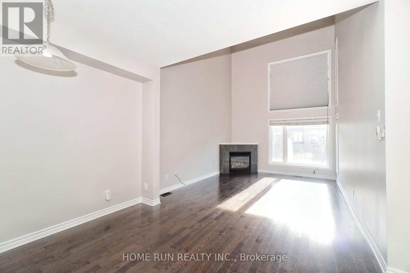 115 Watchhorn Grove, Ottawa, Ontario K1V 2N3 - Photo 5 - X13852042
