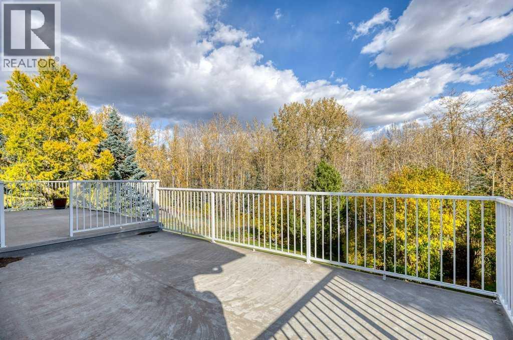31 Riverside Place