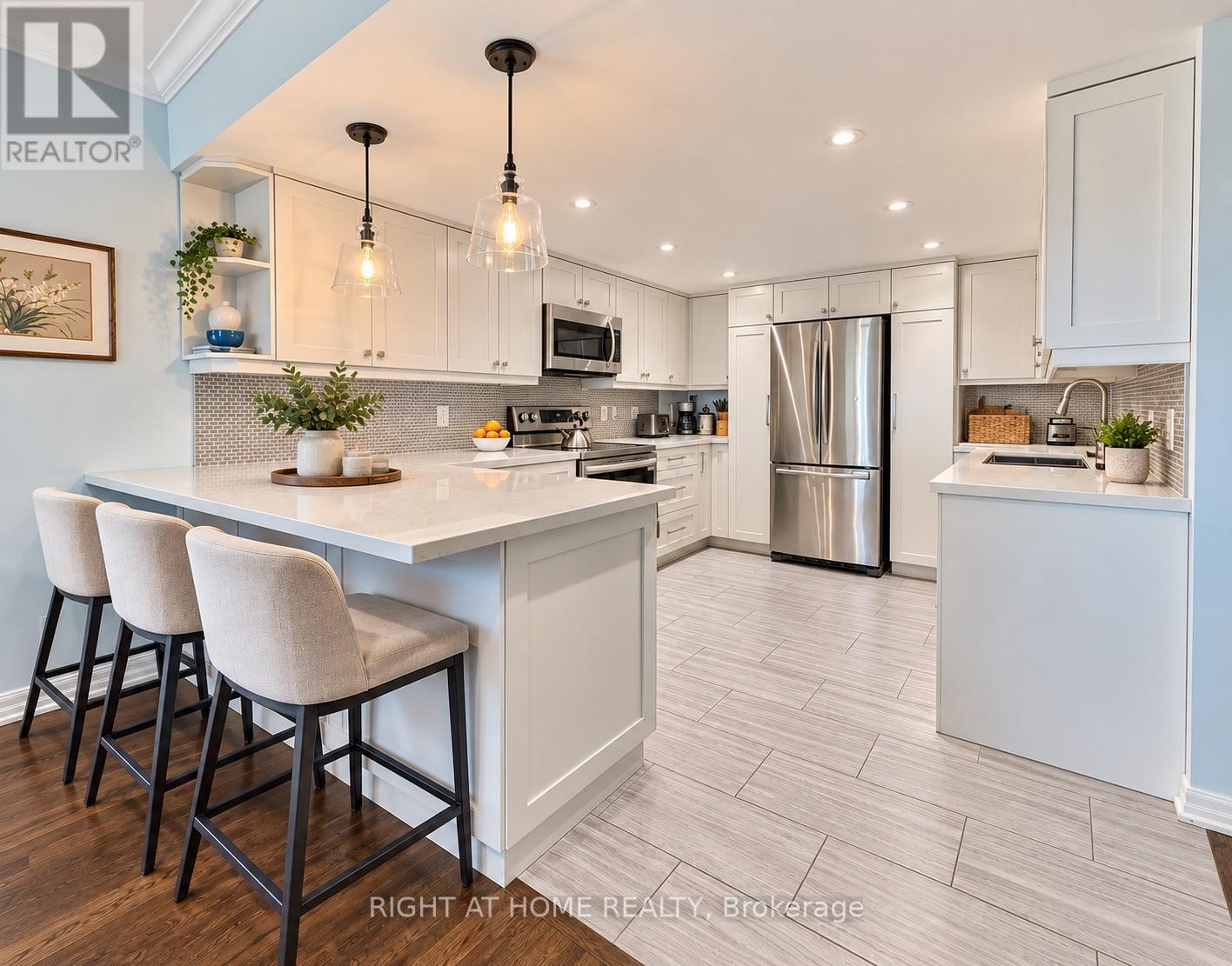 301 - 55 Carscadden Drive, Toronto, Ontario  M2R 2A6 - Photo 2 - C13851960